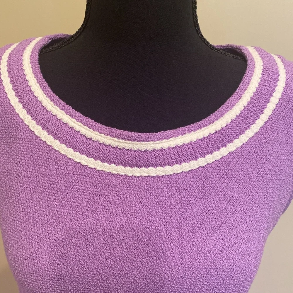St John Lilac knit sheath dress size 6. Worn once. - Picture 2 of 12